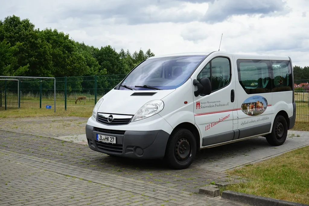 aww-seniorencampus-friedensau-seniorenheim-autos-17