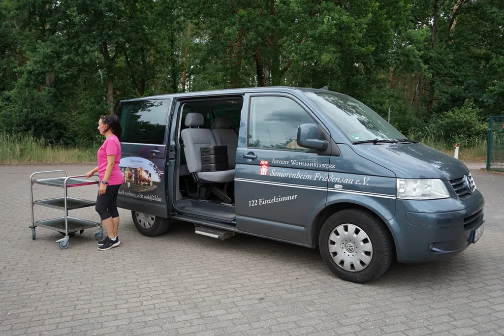 aww-seniorencampus-friedensau-seniorenheim-autos-6